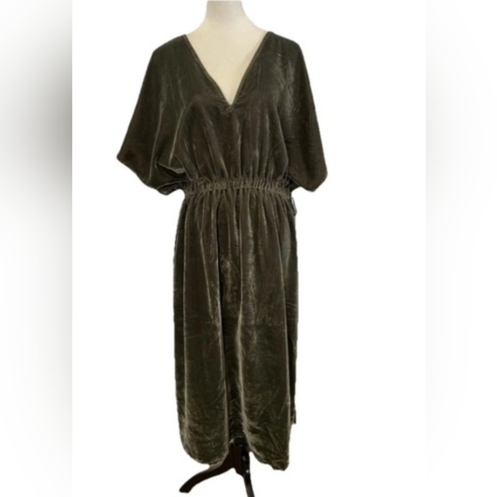 Anthropologie Style Velvet Green Midi Dress Size L/XL Empire Waist w/Pockets - Picture 8 of 8